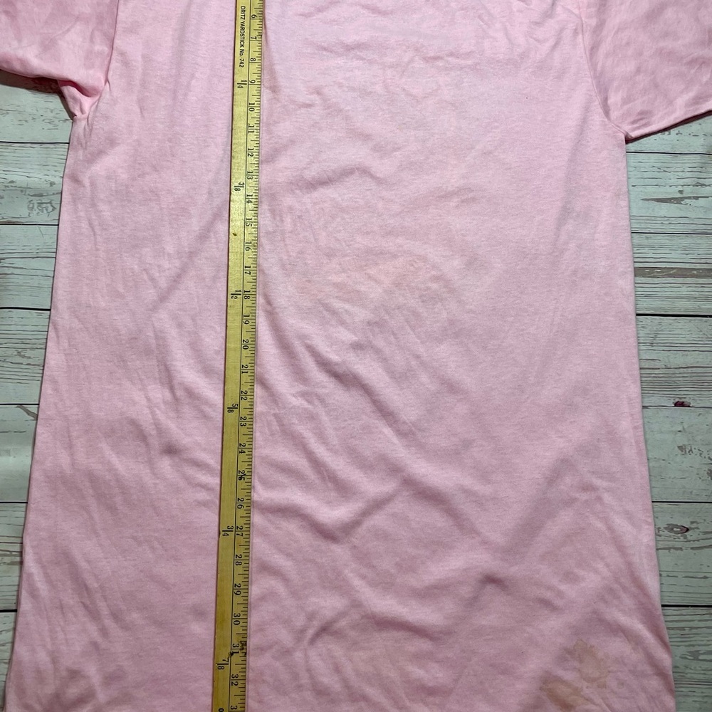 90s Pink Vintage Graphic Tee Single Stitch Sleeve tshirt Unisex USA VTG Shirt - Picture 8 of 9
